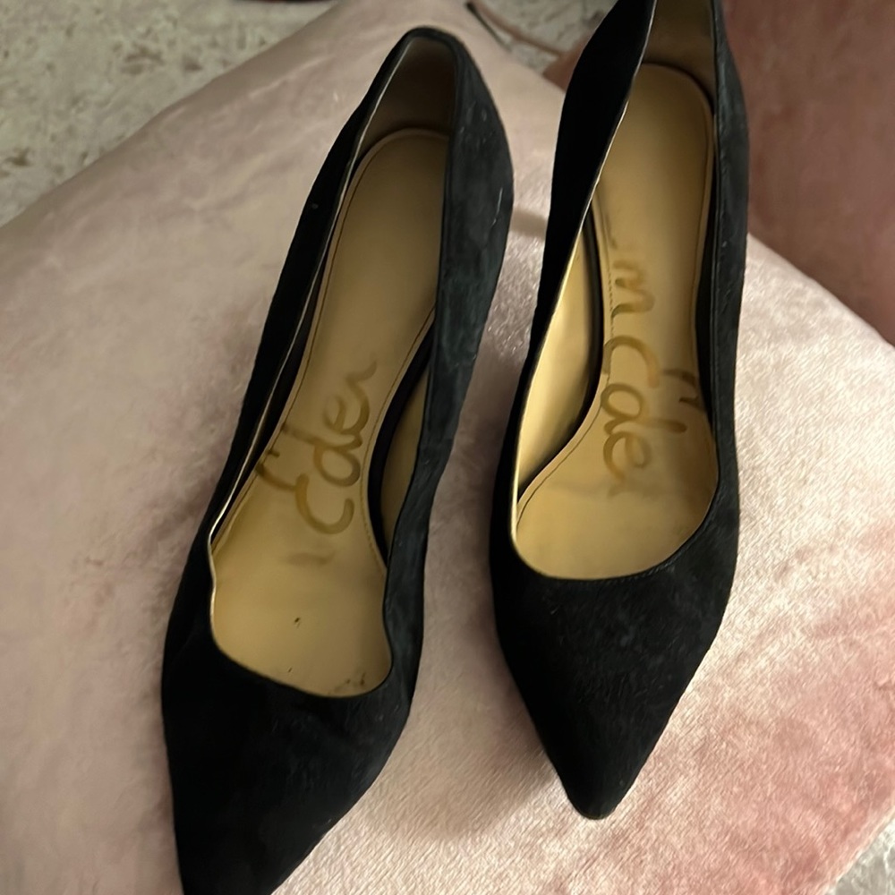 Sam Edelman suede like pumps